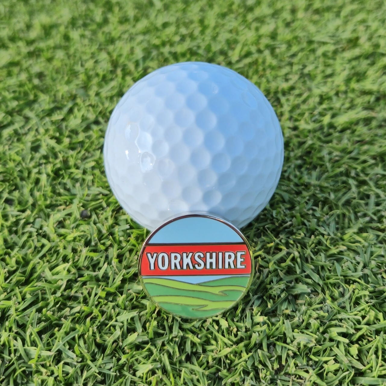 Yorkshire Dales-themed golf ball marker